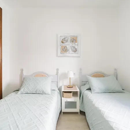 Con Piscina Privada A 500 M De La Playa * Puerto del Carmen (Lanzarote)