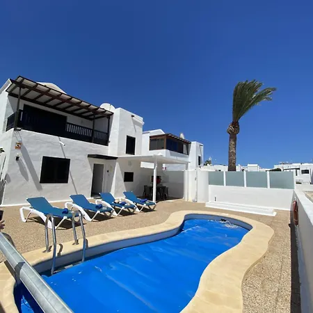 By Cency Con Piscina Privada A 500 M De La Playa Puerto del Carmen (Lanzarote)
