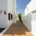 Con Piscina Privada A 500 M De La Playa Villa Puerto del Carmen (Lanzarote)