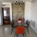 Con Piscina Privada A 500 M De La Playa Вилла