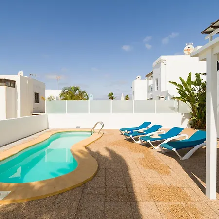 By Cency Con Piscina Privada A 500 M De La Playa Puerto del Carmen (Lanzarote)