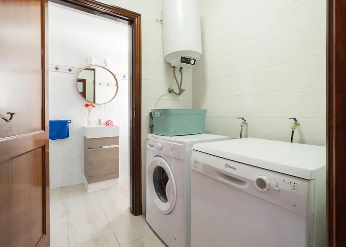 Con Piscina Privada A 500 M De La Playa Villa